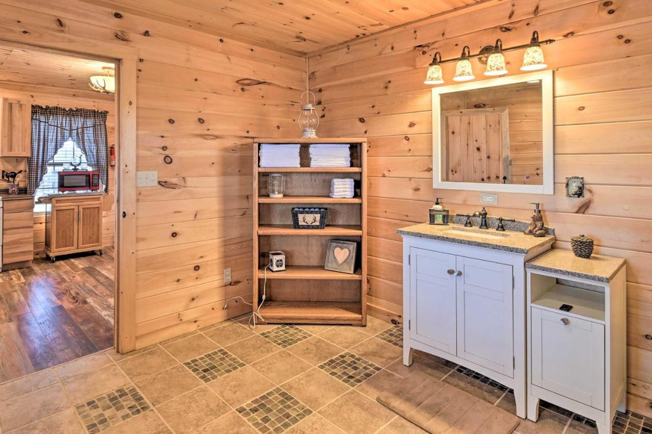 Quiet And Secluded Berea Cabin On 70-Acre Farm! Exterior foto